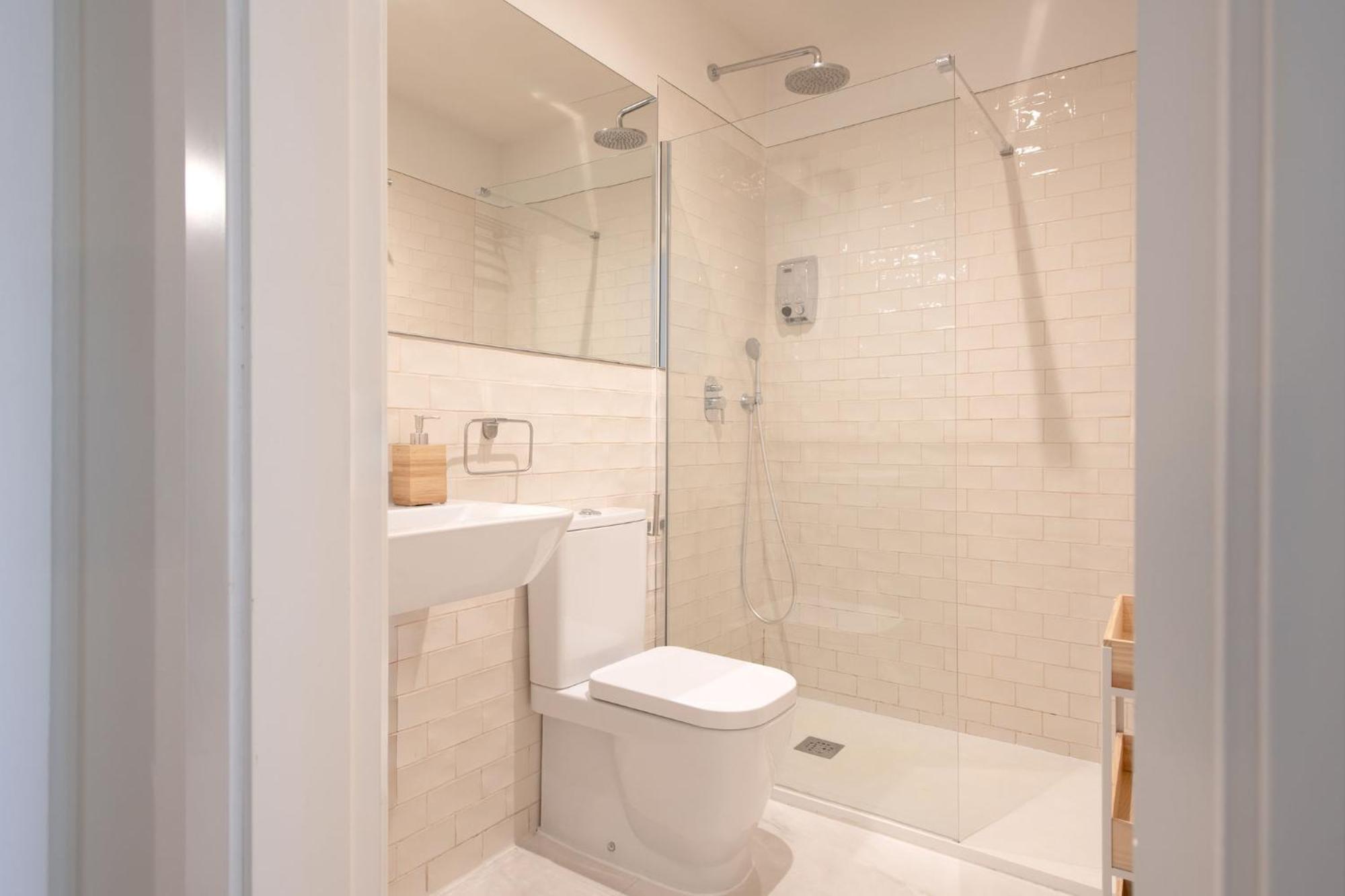 סביליה Opera Apartments Alameda מראה חיצוני תמונה